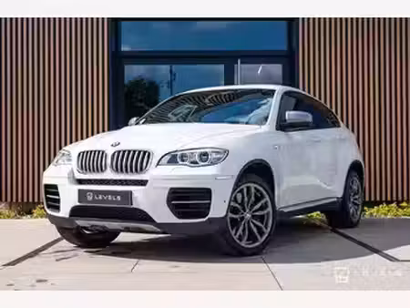 BMW X6 M50d 3.0 381