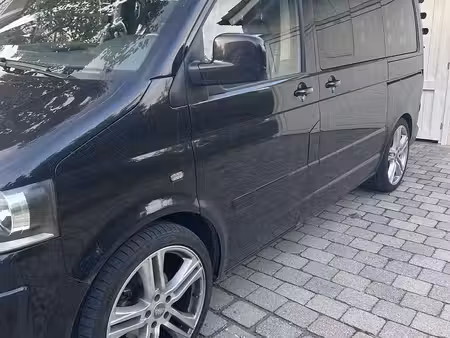 Volkswagen Transporter T5 2.5 TDI 174 Highline