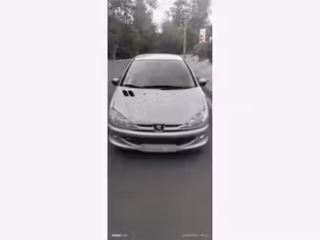 Peugeot 206 1.4 75