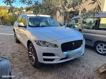 Jaguar F-Pace D180 2.0 180