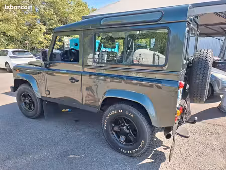 Land Rover Defender TD4 122 4x4