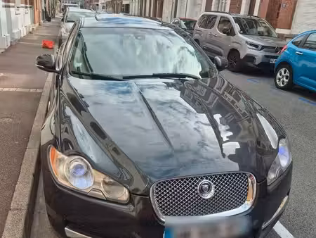 Jaguar XF V6 3.0 275 75