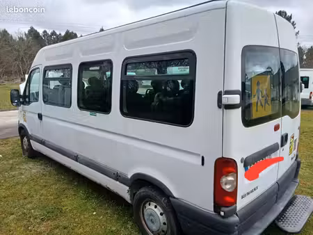 Renault Master 2.5 dCi 120