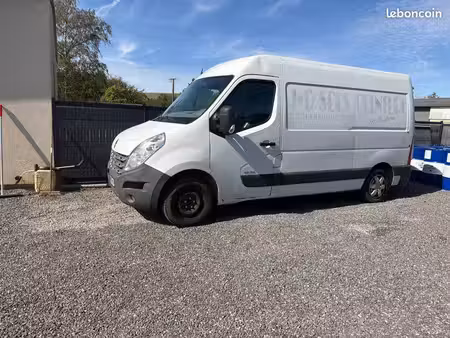 Renault Master 2.3 dCi 125