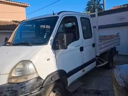 Renault Mascott V6 3.0
