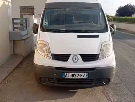 Renault Trafic 2.0 dCi 90