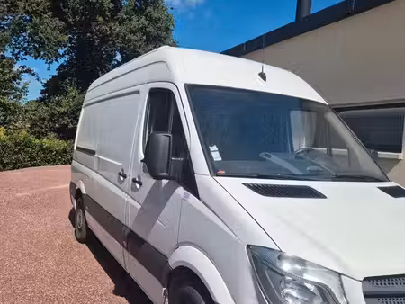 Mercedes-Benz Sprinter 313 2.1 129
