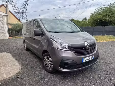 Renault Trafic dCi 145