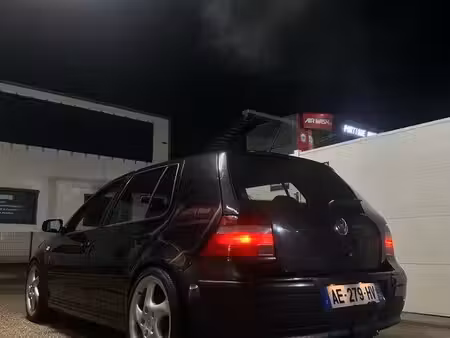 Volkswagen Golf 1.9 TDI 130