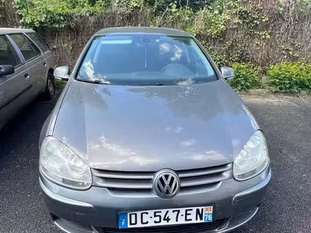 Volkswagen Golf 1.9 TDI 105