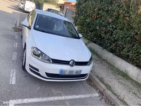 Volkswagen Golf 1.6 TDI 90
