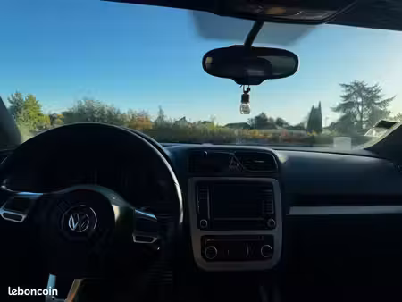 Volkswagen Scirocco 2.0 TDI 140