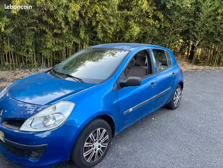 Renault Clio 1.4 98