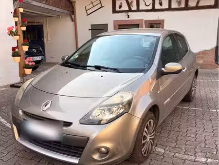 Renault Clio 1.2 75
