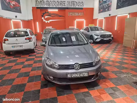 Volkswagen Golf 1.6 102