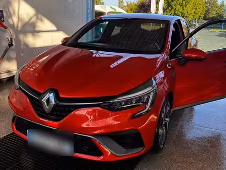 Renault Clio 140