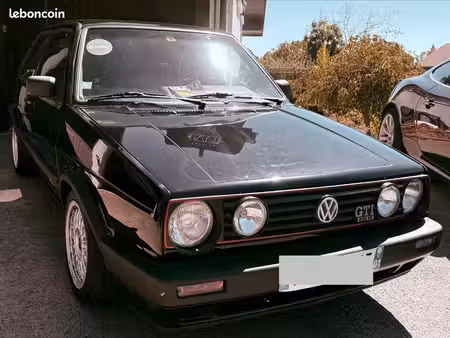 Volkswagen Golf GTI 16S