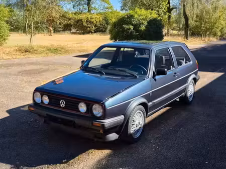 Volkswagen Golf GTI