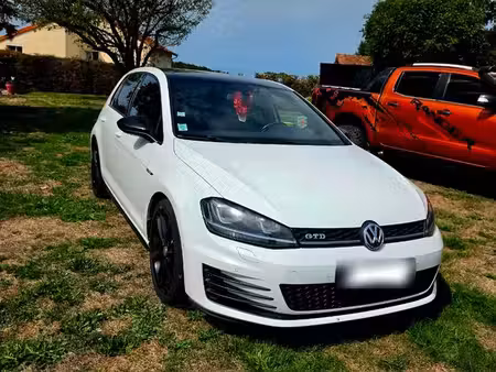 Volkswagen Golf GTD 2.0 TDI 184