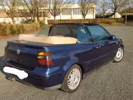 Volkswagen Golf 2.0 115