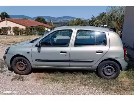 Renault Clio 1.4 98