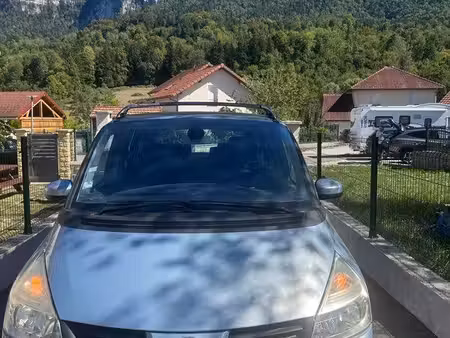 Renault Espace 2.0 dCi 150