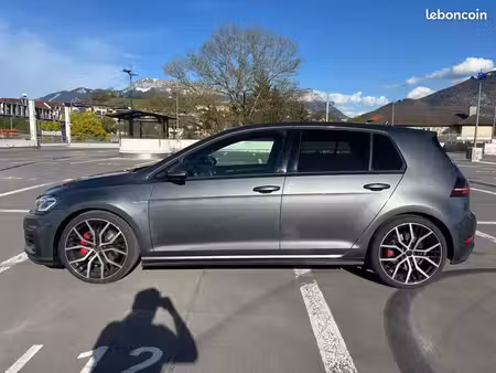 Volkswagen Golf GTD 2.0 TDI 184