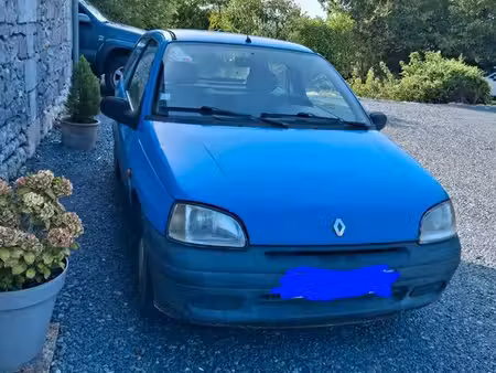 Renault Clio 1.9
