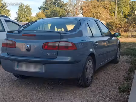 Renault Laguna 1.9 dCi 120