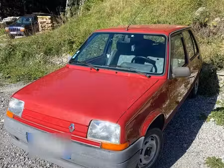 Renault R5 