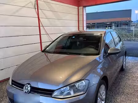 Volkswagen Golf 1.6 TDI 105