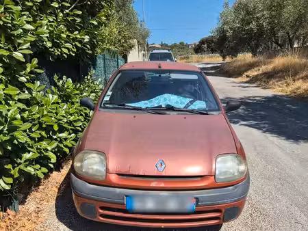 Renault Clio 2.0 58