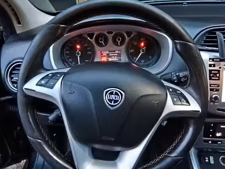 Lancia Delta 2.0 MJT 165