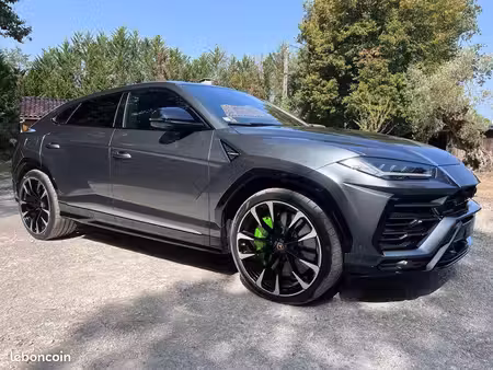 Lamborghini Urus V8 4.0 650