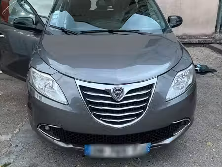 Lancia Ypsilon 1.2 69