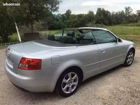 Audi A4 V6 2.5 TDI 163