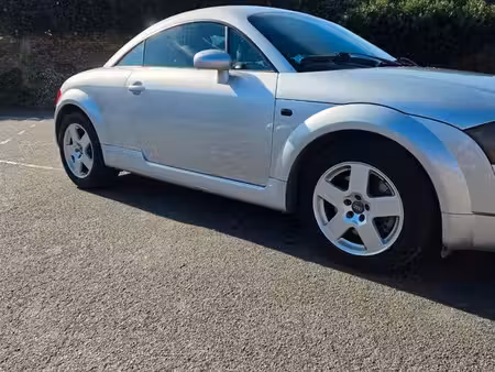 Audi TT 1.8 180