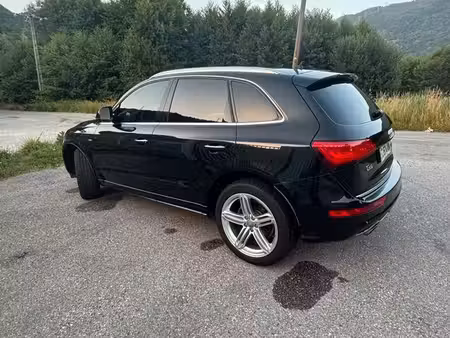 Audi Q5 2.0 TDI 190 S line