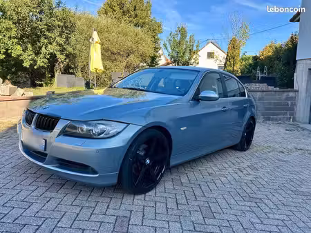 BMW Série 3 325i 2.5 218