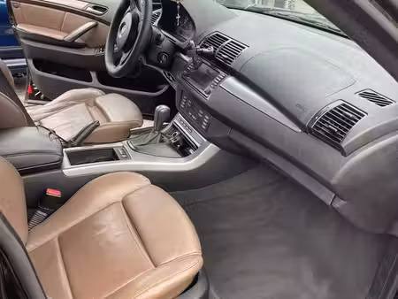 BMW X5 30d 3.0 218