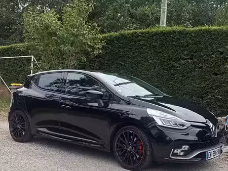 Renault Clio RS 1.6 T 200