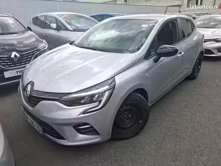 Renault Clio E-Tech 1.6 145 Evolution