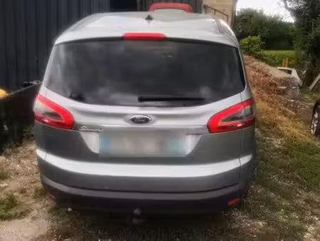 Ford Grand C-max 2.0 TDCi 140 SE