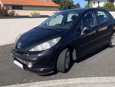 Peugeot 207 1.6 HDi 110 Premium Pack