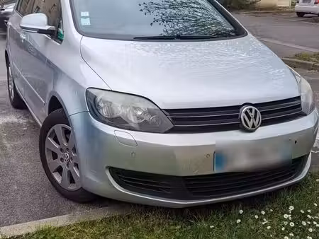 Volkswagen Golf 1.6 TDI 105