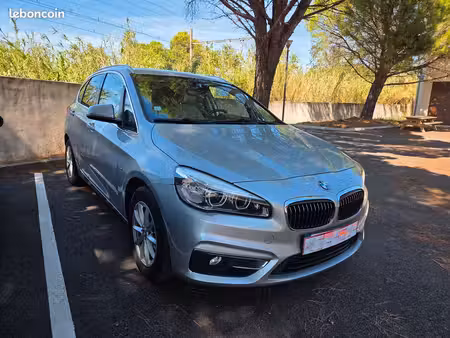 BMW Série 2 220d 2.0 190