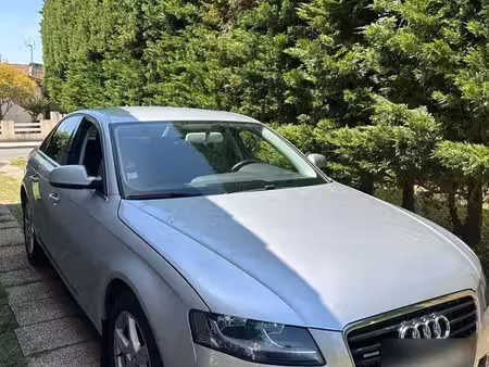 Audi A4 V6 3.2 FSI 265 quattro
