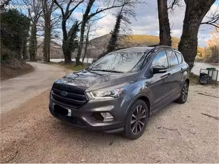 Ford Kuga 2.0 TDCi 150 ST Line