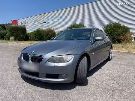 BMW Série 3 330d 3.0 245