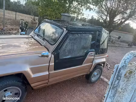 Renault R4 4L
